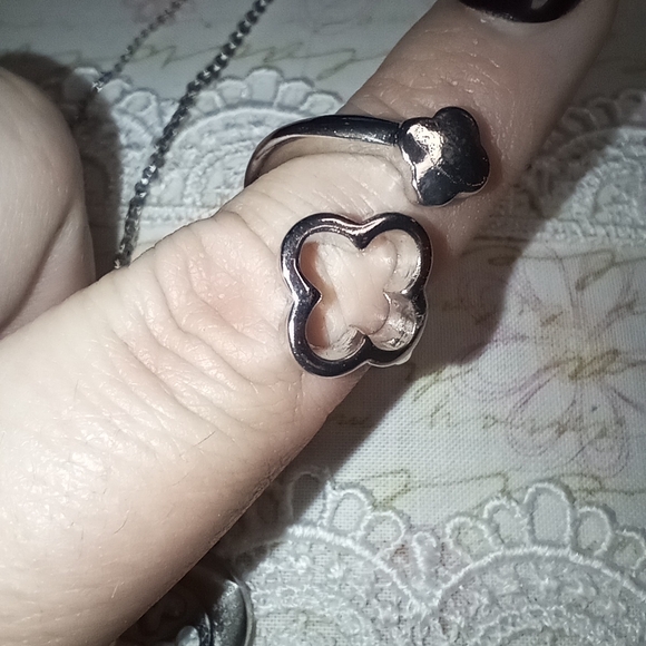 Silver Socialite Necklaces And Ring - Picture 7 of 11